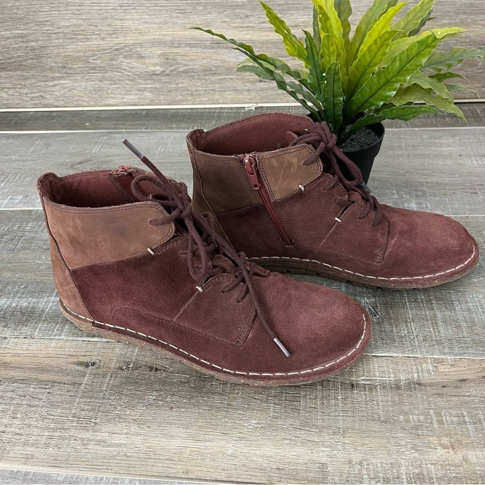 CLARKS Tamitha Key Mahogany Laced Ankle Boot Side Zipper Women’s Size 7 - Picture 3 of 16
